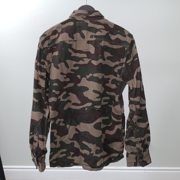 Men (shirt) - Picture 2 of 3